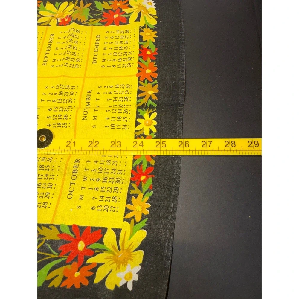 Vintage 1996 Calendar Tea Towel Floral Daisy Black Yellow Linen Wall Decor